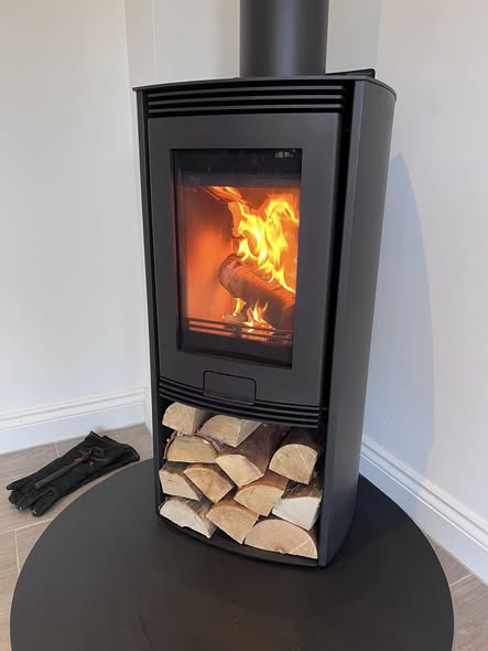 Hunter Halo Radial Stove Installation in a Whiskey Den view 2
