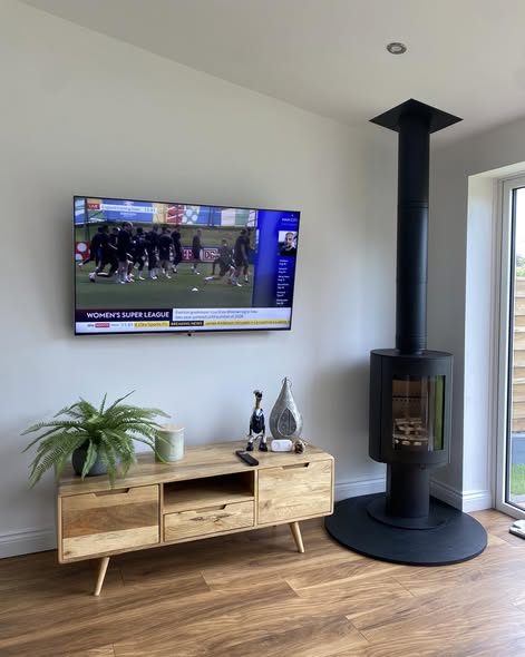 Medium Tinderbox Stove with False Chimney Breast in Amble view 6
