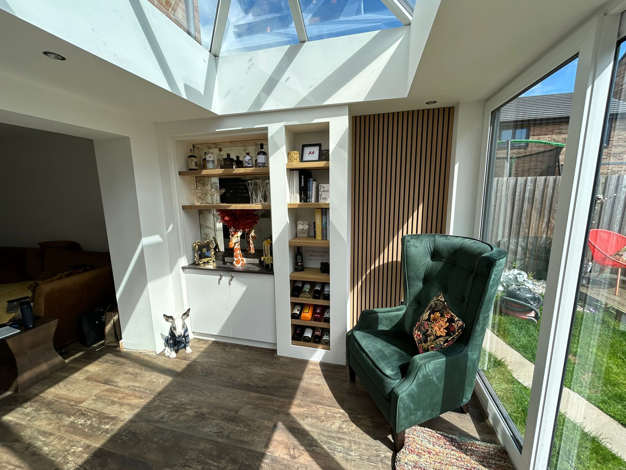 Bespoke Reading Corner and Home Bar Wall view 4