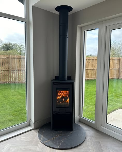 Di Lusso R4 Euro with Dekton Teardrop Hearth in Burnopfield view 5