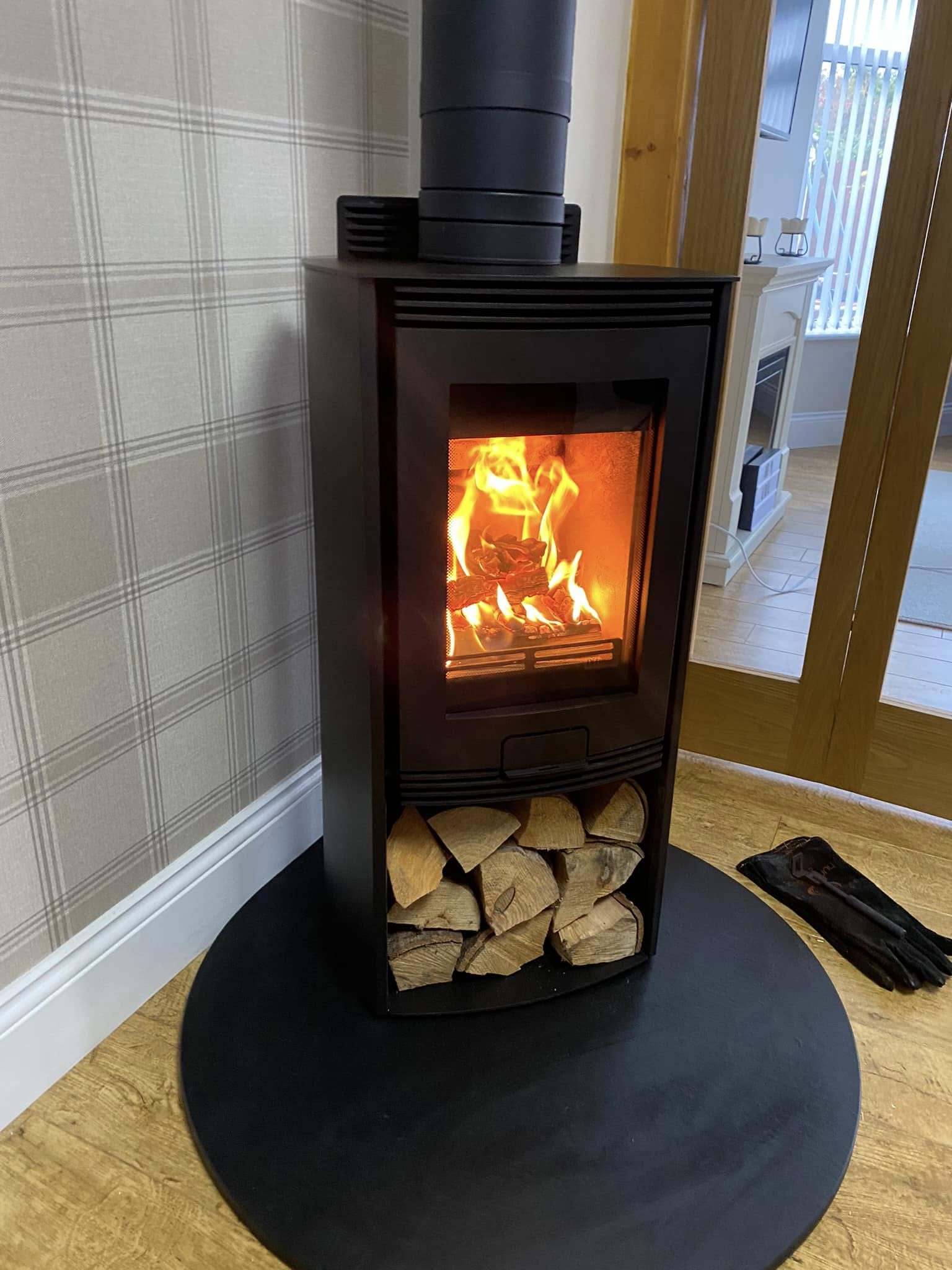 Di Lusso R4 Euro Stove Installation in Blyth view 2