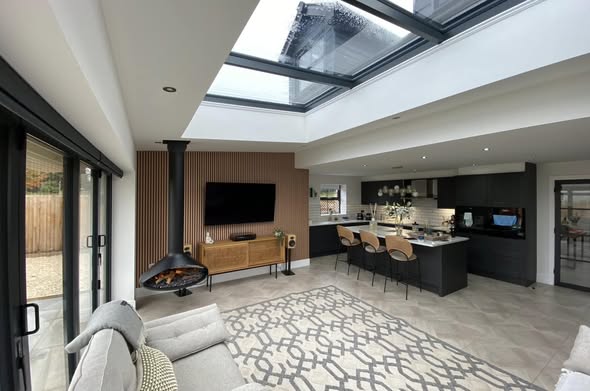 Onyx Orbit Suspended Electric Fire in Stannington view 5