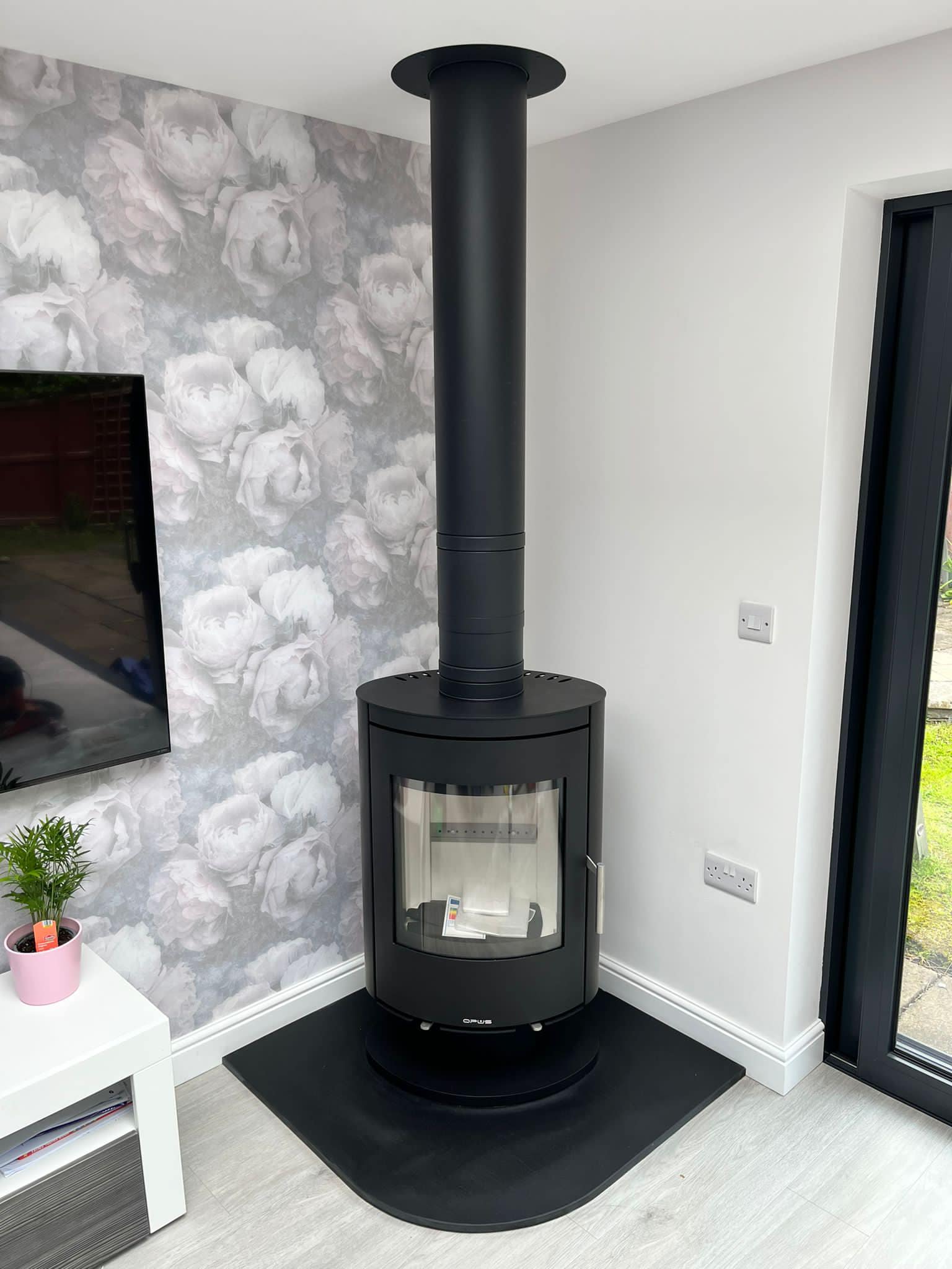 Di Lusso R4 Euro Eco Wood Burning Stove Installation