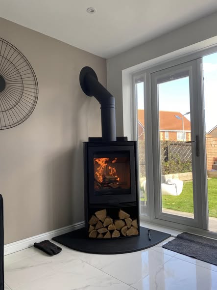 Di Lusso R5 Euro Stove Installation in West Sleekburn view 3