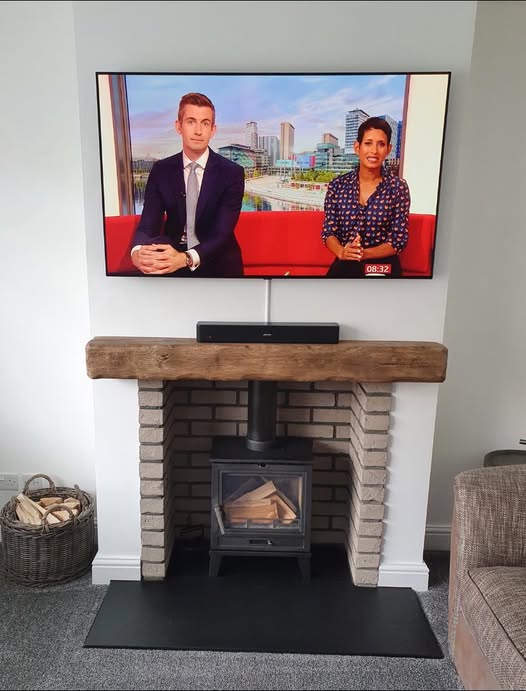 Nevis 5 Multifuel Stove with Grey Brick Slip Chamber in Sunderland view 2