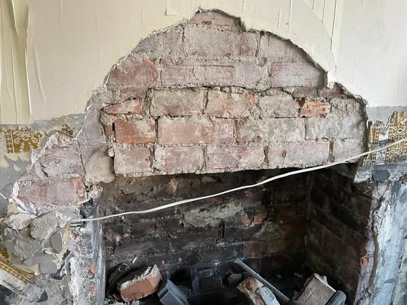 Di Lusso R4 Euro Stove Installation in Annitsford view 3
