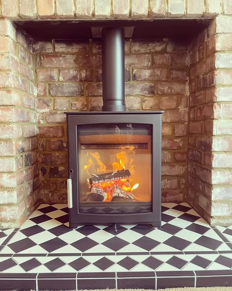 Di Lusso R4 Euro Stove Installation in Annitsford view 6