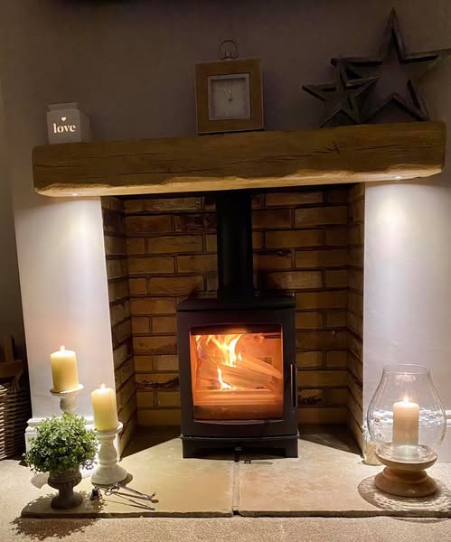 Blyth Feature Wall with Hunter Herald Allure and Log Stores