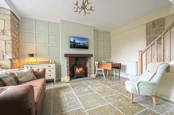 Di Lusso R4 Euro Stove Installation in North Shields