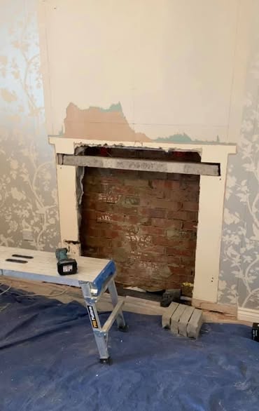 Parkray Aspect 4 with Small False Chimney Breast view 4