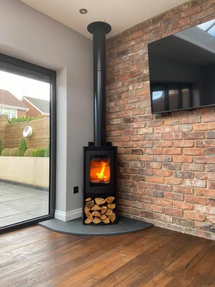 Di Lusso R4 Euro Corner Stove in Cramlington Extension view 2