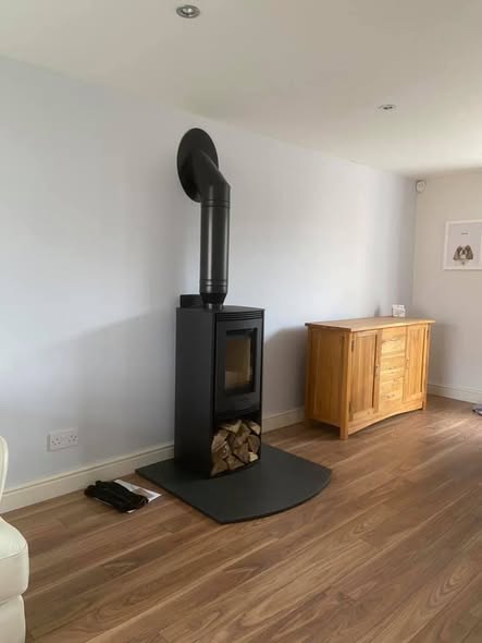 Bassington Cream Enamel Stove with Hybrid Chimney and Twin Wall Flue view 3