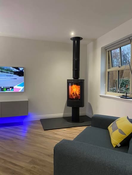 Herald Allure 04 Fireplace Wall with Solid Oak Shelving