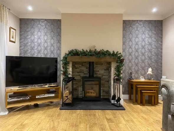 Di Lusso R4 Euro with External Flue System view 2