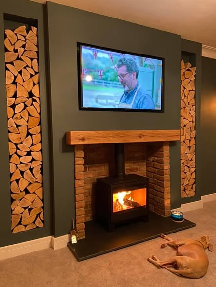 Stuv 30 Compact Stove with Curved Italian Slate Hearth
