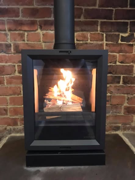 Parkray Aspect 5 Fireplace Built for Large Room