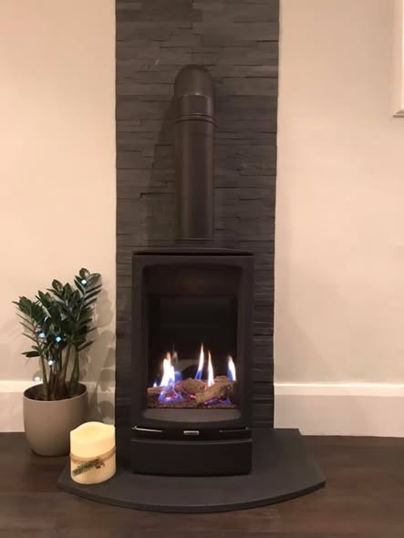 Di Lusso R4 Euro Stove Installation in Cramlington