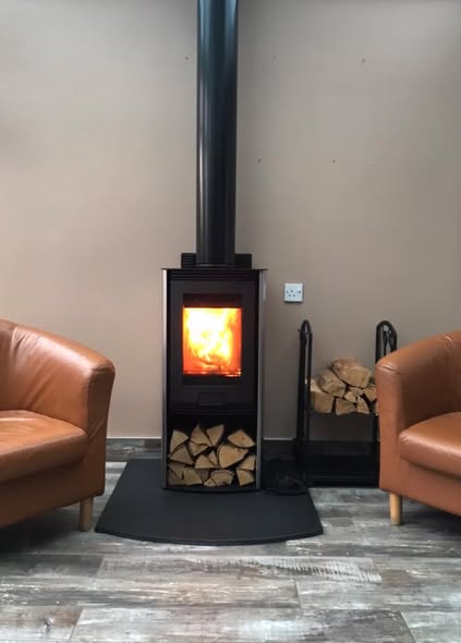 Di Lusso R4 Euro Stove in Glass Roof Extension view 2