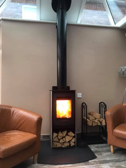 Di Lusso R4 Euro Stove in Glass Roof Extension view 3