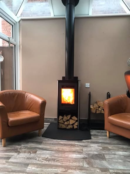 Di Lusso R4 Euro Stove in Glass Roof Extension view 5
