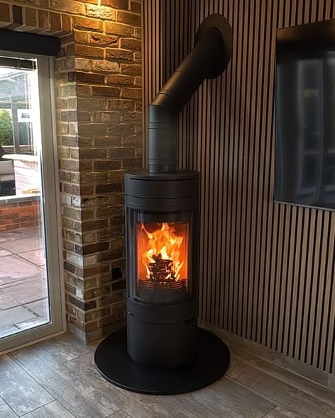 Di Lusso R4 Euro Stove with Teardrop Slate Hearth view 7