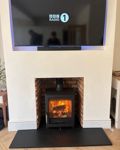Allure 4 stove in a new-build at Felton