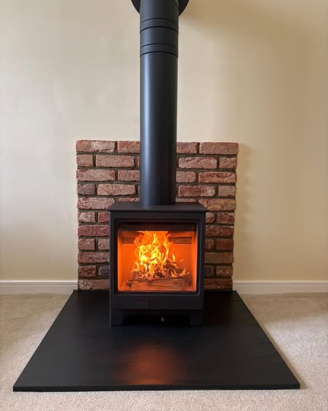 Fireblossom stove chamber detail